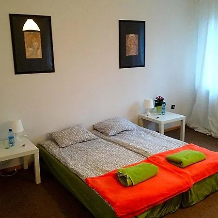 Place4us Hostel